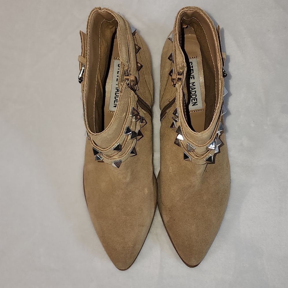 Steve Madden Taupe Besto Studded Suede Western Ankle Block Heel Booties Size 5.5 - Picture 6 of 11